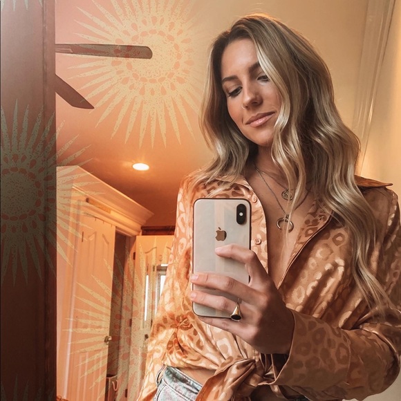 Meet your Posher, Meghan - Picture 1 of 1